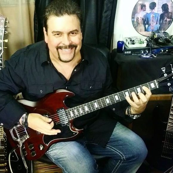 Meet your Posher, Robert - Picture 1 of 1